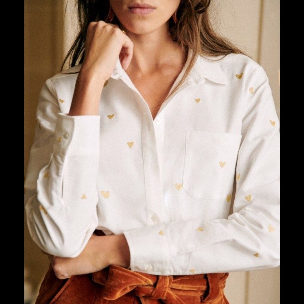 Sezane Tomboy shirt with gold hearts
